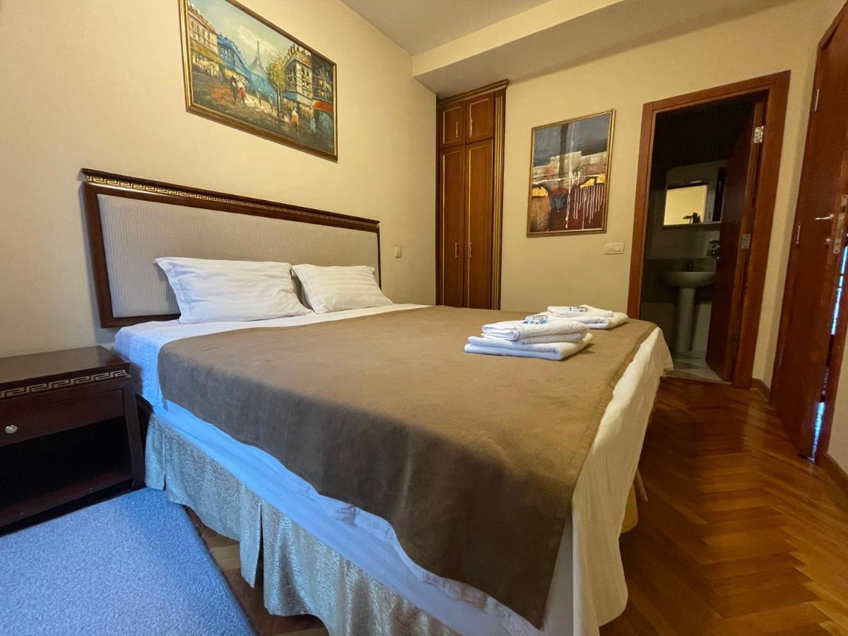 Boutique Hotel Travelling Actor - Skadarlija Belgrad Exteriör bild