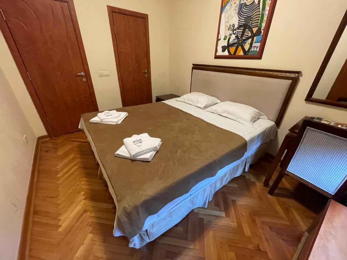 Boutique Hotel Travelling Actor - Skadarlija Belgrad Exteriör bild