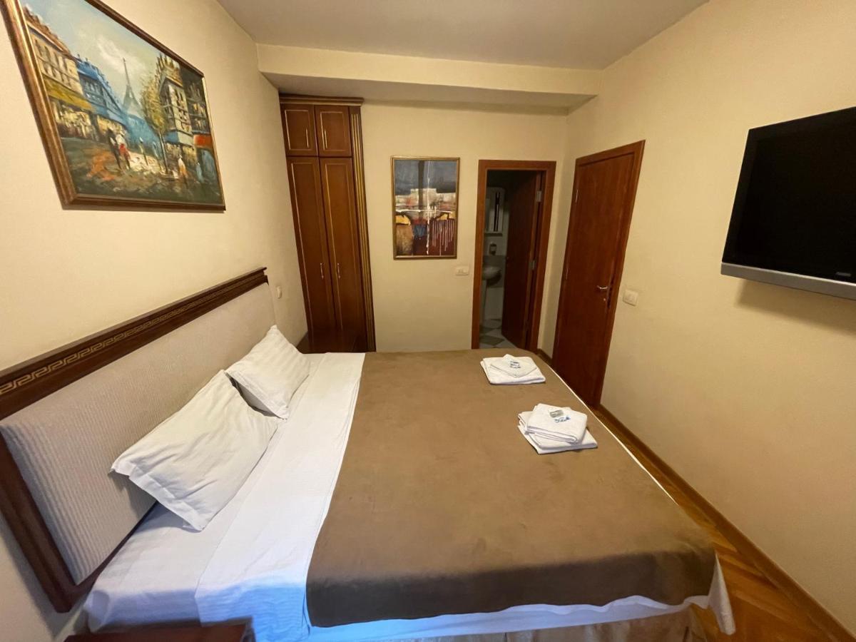 Boutique Hotel Travelling Actor - Skadarlija Belgrad Exteriör bild
