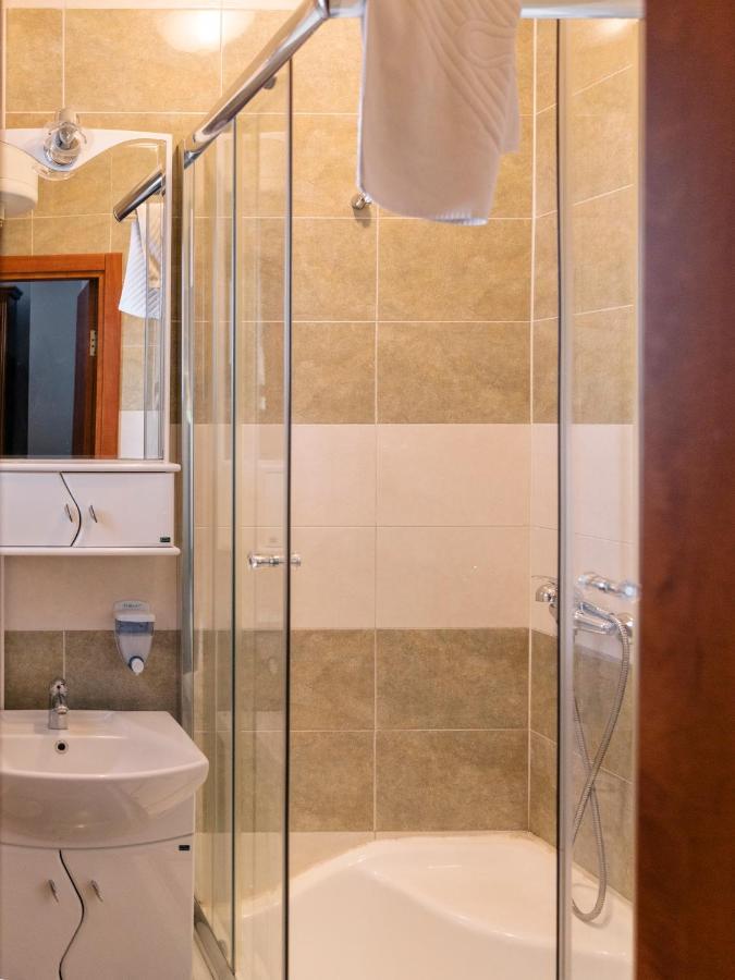 Boutique Hotel Travelling Actor - Skadarlija Belgrad Exteriör bild